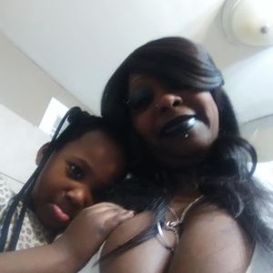 Meet your Posher, Felicia